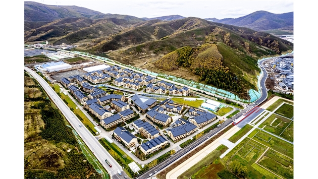 標(biāo)題：北京2022年冬奧會(huì)和冬殘奧會(huì)張家口賽區(qū)奧運(yùn)村
瀏覽次數(shù)：1787
發(fā)表時(shí)間：2023-11-07